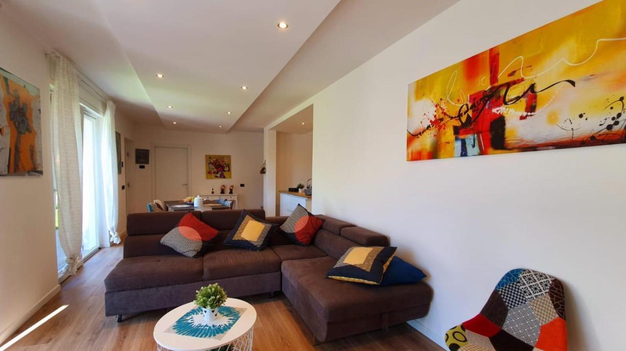 Luxury Villa Sleep 6 Close To Lake Of Como Traona Eksteriør bilde
